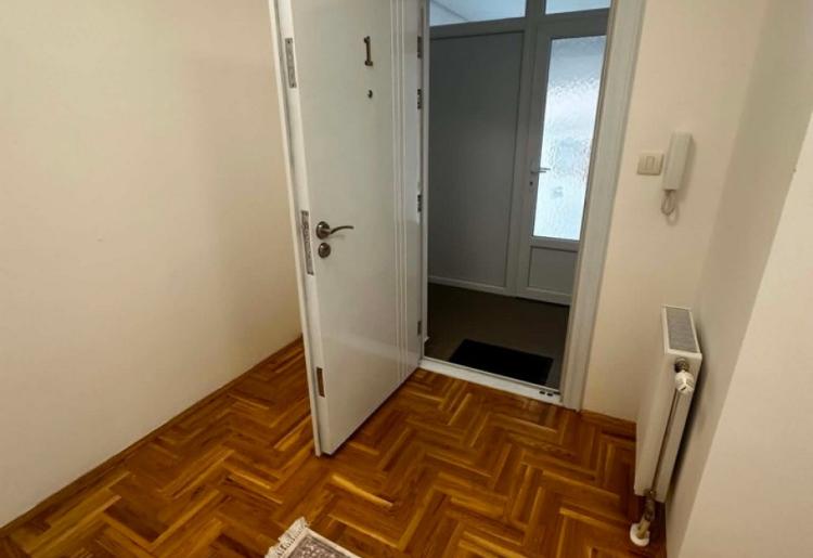 IZDAVANJE, STAN, SOMBOR, šifra oglasa: 968. 