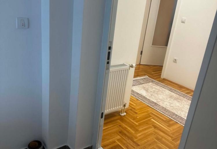 IZDAVANJE, STAN, SOMBOR, šifra oglasa: 968. 