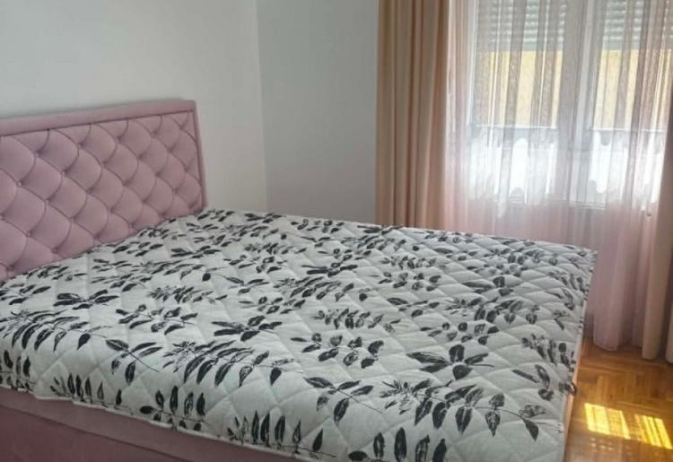IZDAVANJE, STAN, SOMBOR, šifra oglasa: 968. 