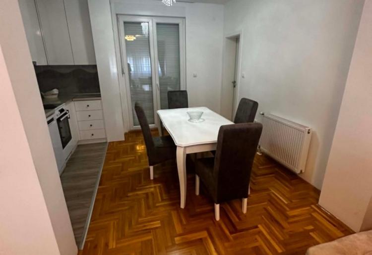 IZDAVANJE, STAN, SOMBOR, šifra oglasa: 968. 