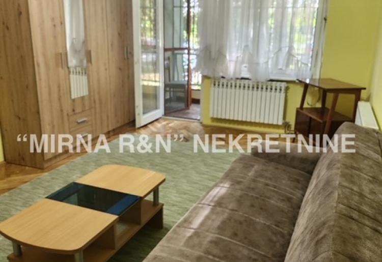 IZDAVANJE, STAN, SOMBOR, šifra oglasa: 511. 