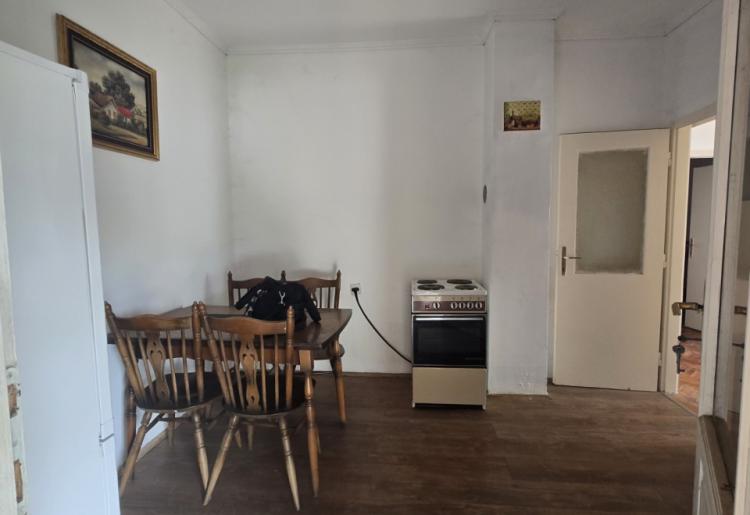 KUĆA, SOMBOR, šifra oglasa: 972.