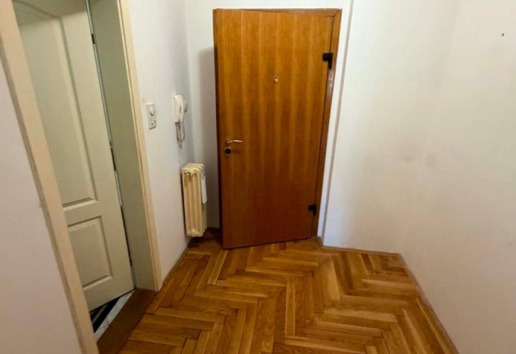 IZDAVANJE, STAN, SOMBOR, šifra oglasa: 975. 