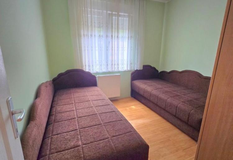 STAN, Sombor, sifra oglasa: 819.