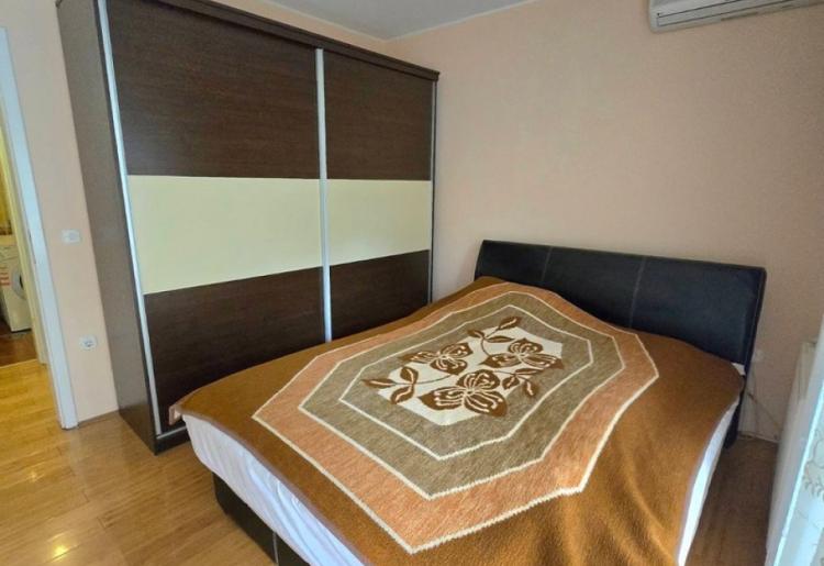 STAN, Sombor, sifra oglasa: 819.
