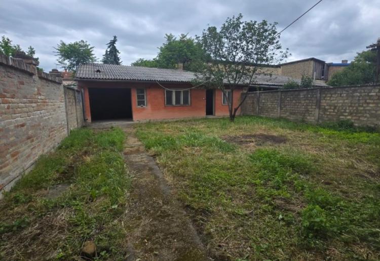 KUĆA, SOMBOR, šifra oglasa: 982.