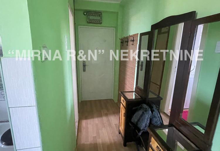 IZDAVANJE, STAN, SOMBOR, šifra oglasa: 228. 