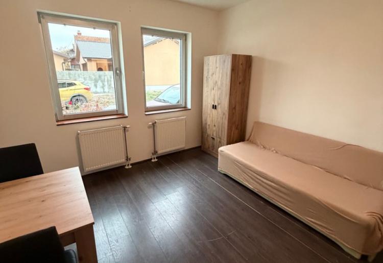 IZDAVANJE, STAN, SOMBOR, šifra oglasa: 895. 