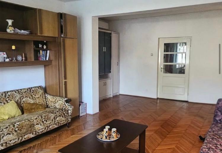 KUĆA, SOMBOR, MLAKE,  šifra oglasa: 994.