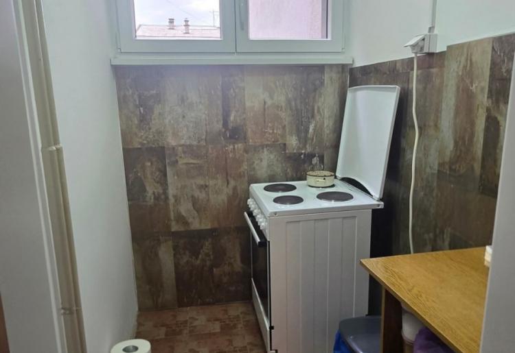 STAN, Sombor, sifra oglasa: 995.