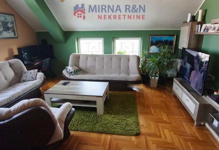 STAN, Sombor, sifra oglasa: 998.