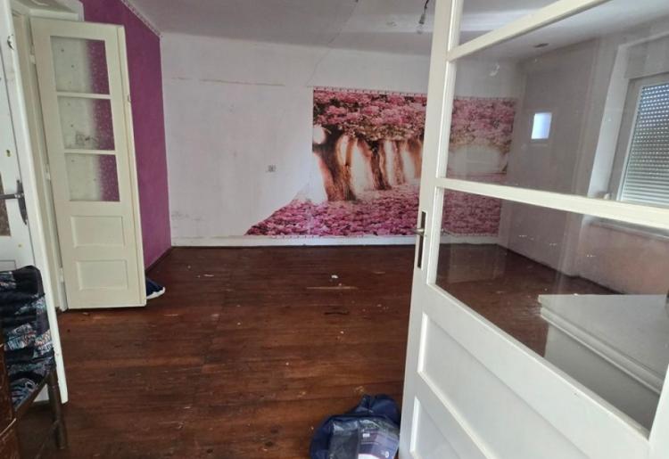 KUĆA, SOMBOR, šifra oglasa: 1017.