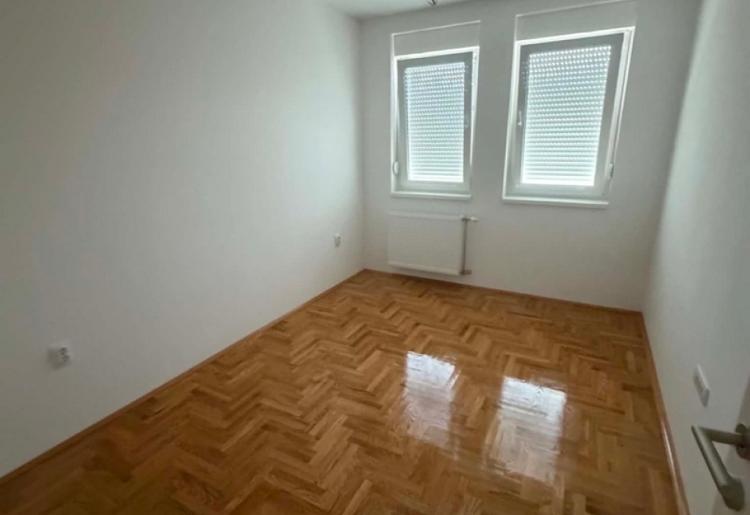IZDAVANJE, STAN, SOMBOR, šifra oglasa: 1019. 