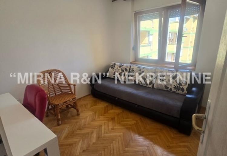 IZDAVANJE, STAN, SOMBOR, šifra oglasa: 629. 
