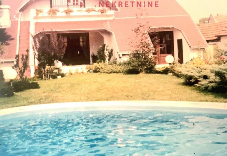 KUĆA, SOMBOR, šifra oglasa: 1022.