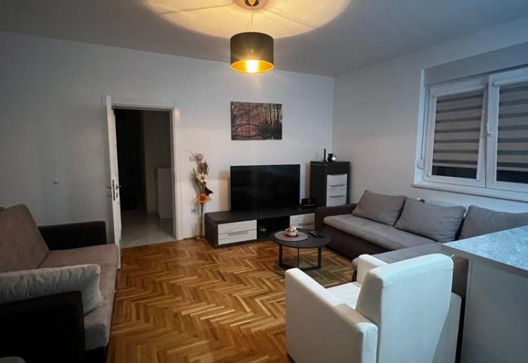 STAN, Sombor, sifra oglasa: 1023.