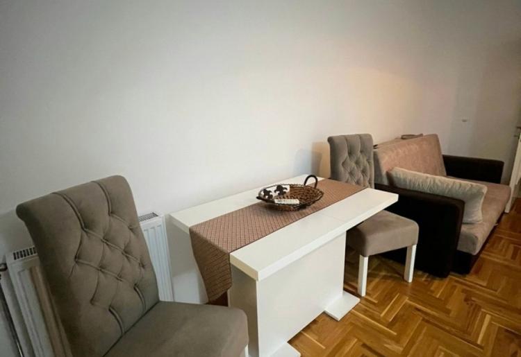 STAN, Sombor, sifra oglasa: 1023.