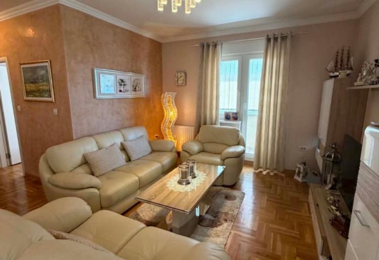 STAN, DUPLEX, Sombor, sifra oglasa: 1025.