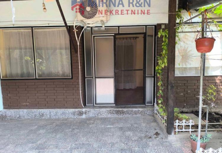 KUĆA,  STANIŠIĆ, šifra oglasa: 1026. 