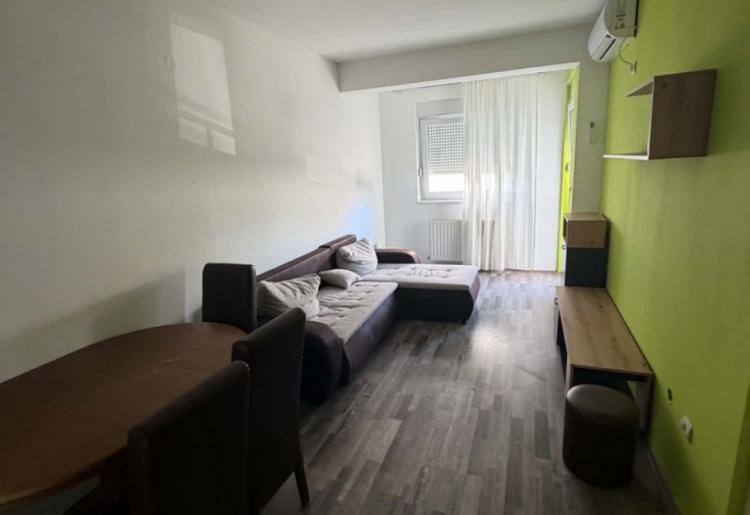 IZDAVANJE, STAN, SOMBOR, šifra oglasa: 933. 