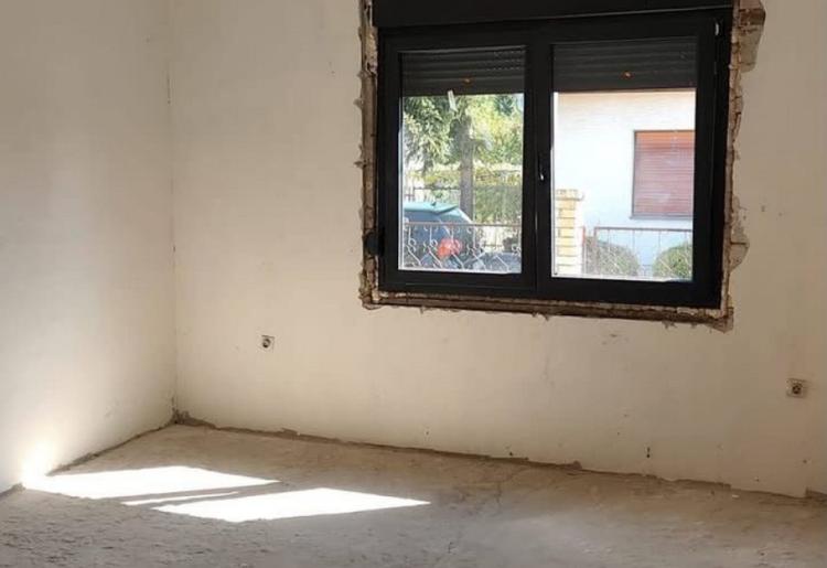 KUĆA, SOMBOR, šifra oglasa: 1031.