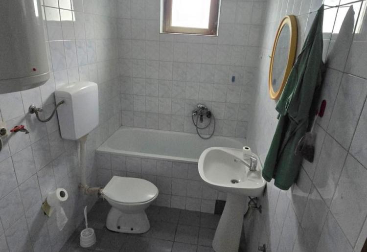 KUĆA, SOMBOR, šifra oglasa: 1033.