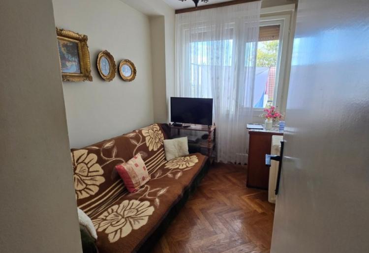 STAN, Sombor, sifra oglasa: 1035.