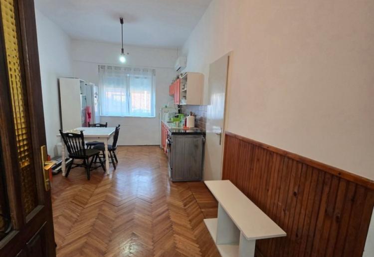 KUĆA, SOMBOR, šifra oglasa: 1038.