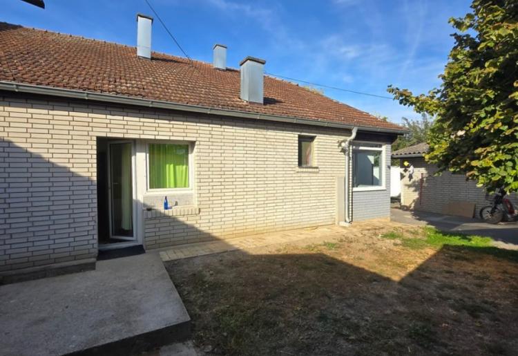 KUĆA, SOMBOR, šifra oglasa: 1038.