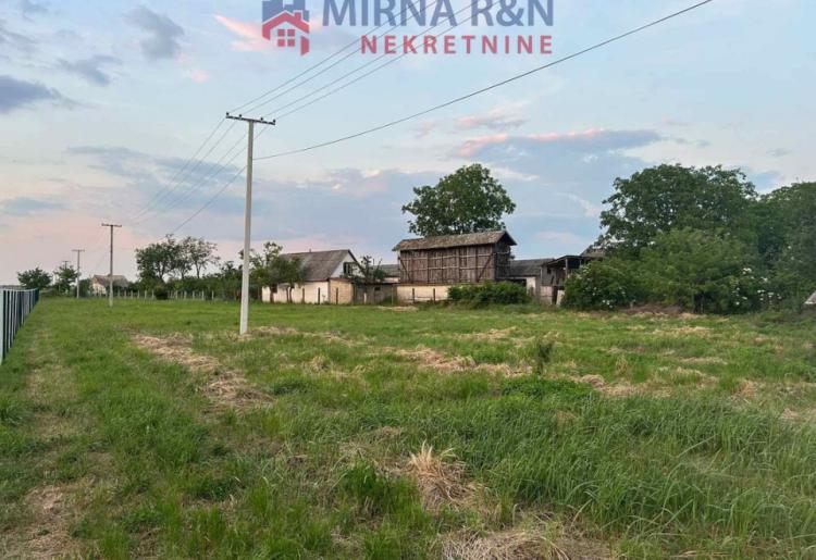 PLAC, SOMBOR, šifra oglasa: 1042.