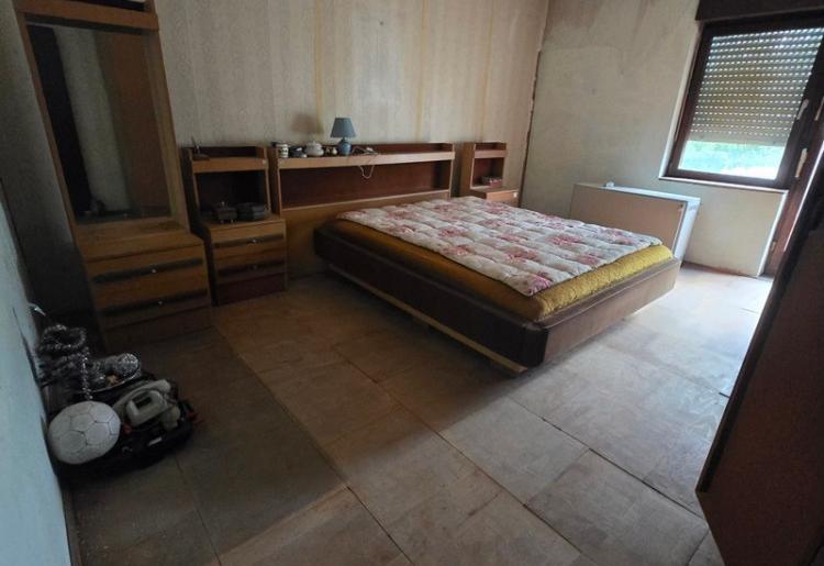 KUĆA, APATIN, šifra oglasa: 1034.