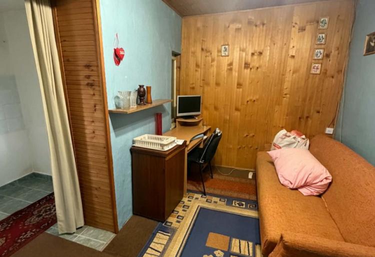 KUĆA, SOMBOR, šifra oglasa: 1049.