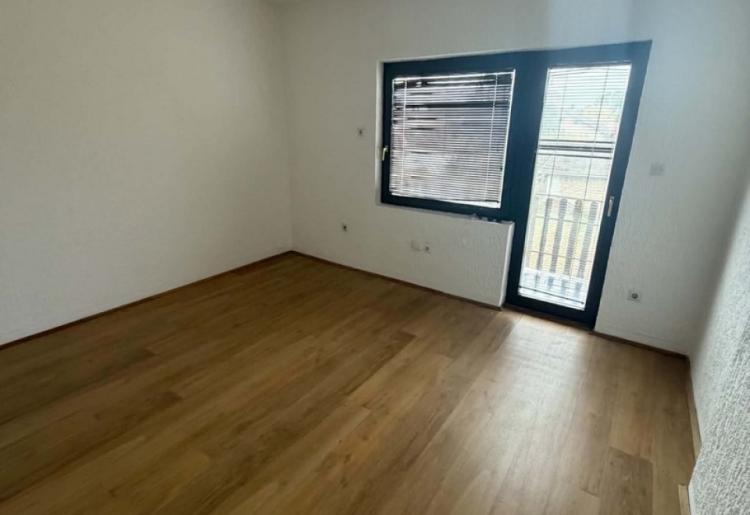 KUĆA, SOMBOR, šifra oglasa: 1051.