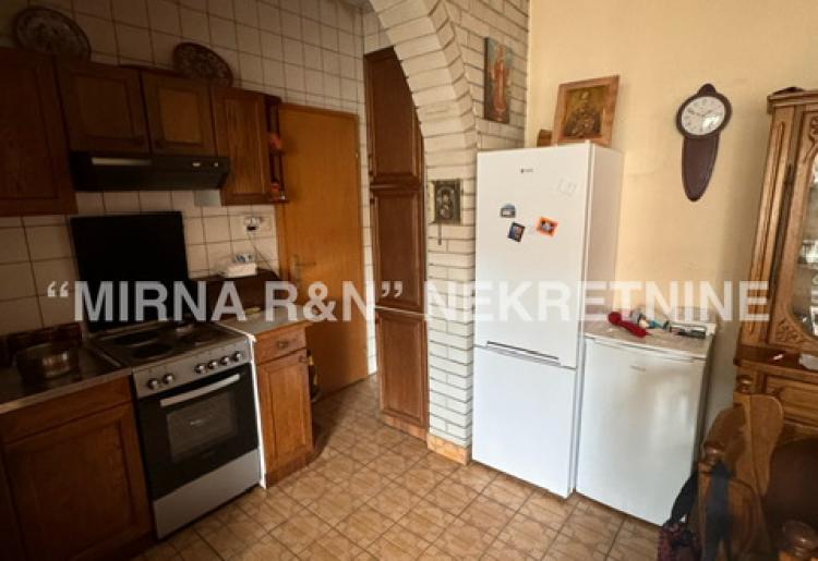 662. Na prodaju kuća u Apatinu