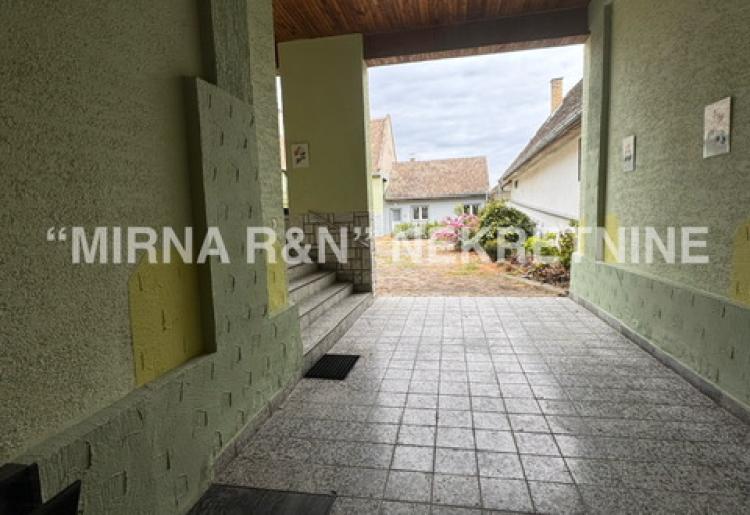 662. Na prodaju kuća u Apatinu